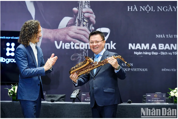 Lan tỏa tinh thần thiện nguyện, vì cộng đồng từ đêm nhạc Kenny G Live in Vietnam